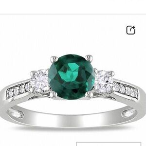 Lab-Created Emerald and White Sapphire 0.05 CT. Diamond Ring 10K White Gold